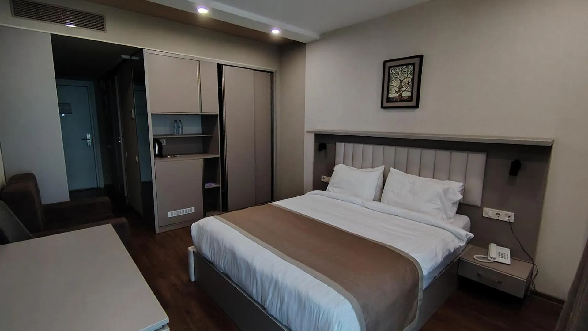 Vista Mare Apart-Hotel Batumi 0*,